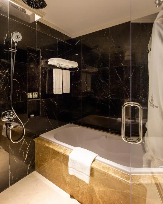 Ezdan Palace Hotel, photo 3