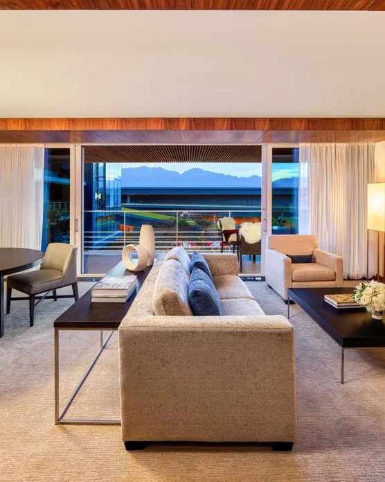 Fairmont Pacific Rim, photo 6