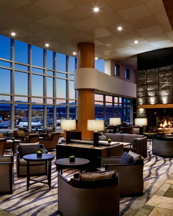 Fairmont Vancouver Airport In-Terminal Hotel, photo 8