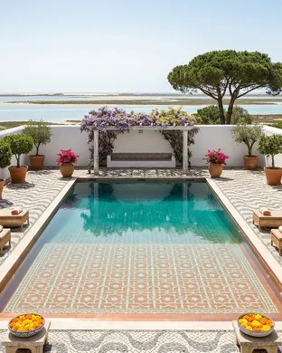 Piscine d'hôtel à Faro