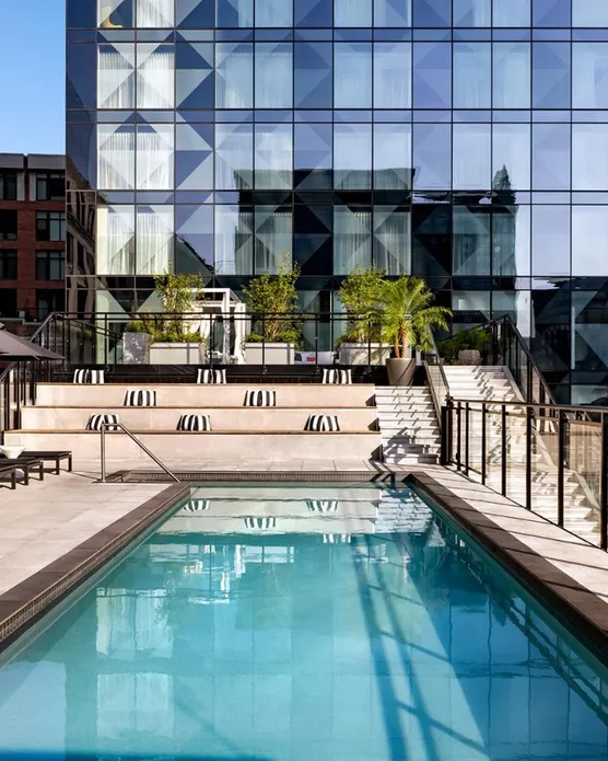 Humaniti Hotel Montreal, Autograph Collection, photo 1