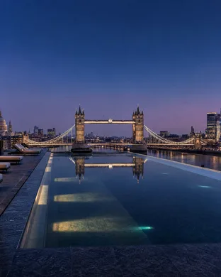 Piscine d'hôtel à Londres