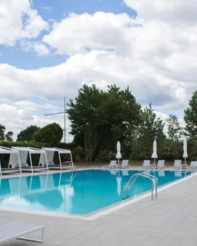 Makedonia Palace