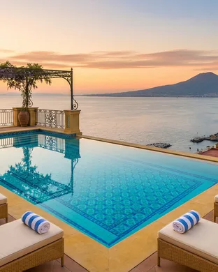 Piscine d'hôtel à Naples
