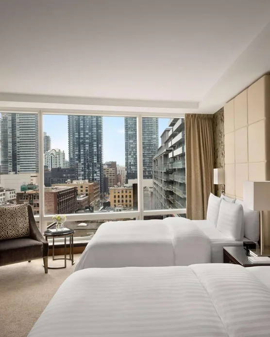 Shangri-La Toronto, photo 4