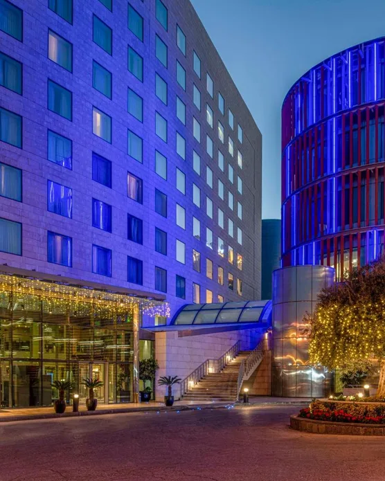 Signia by Hilton, photo 1