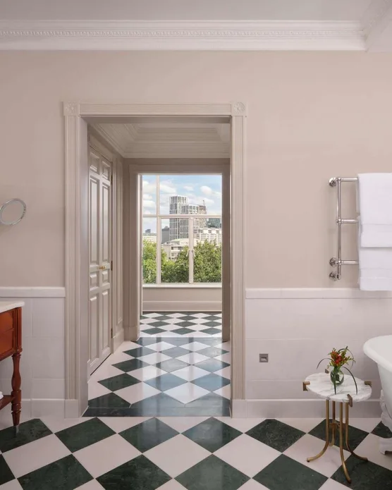 The Savoy, photo 7